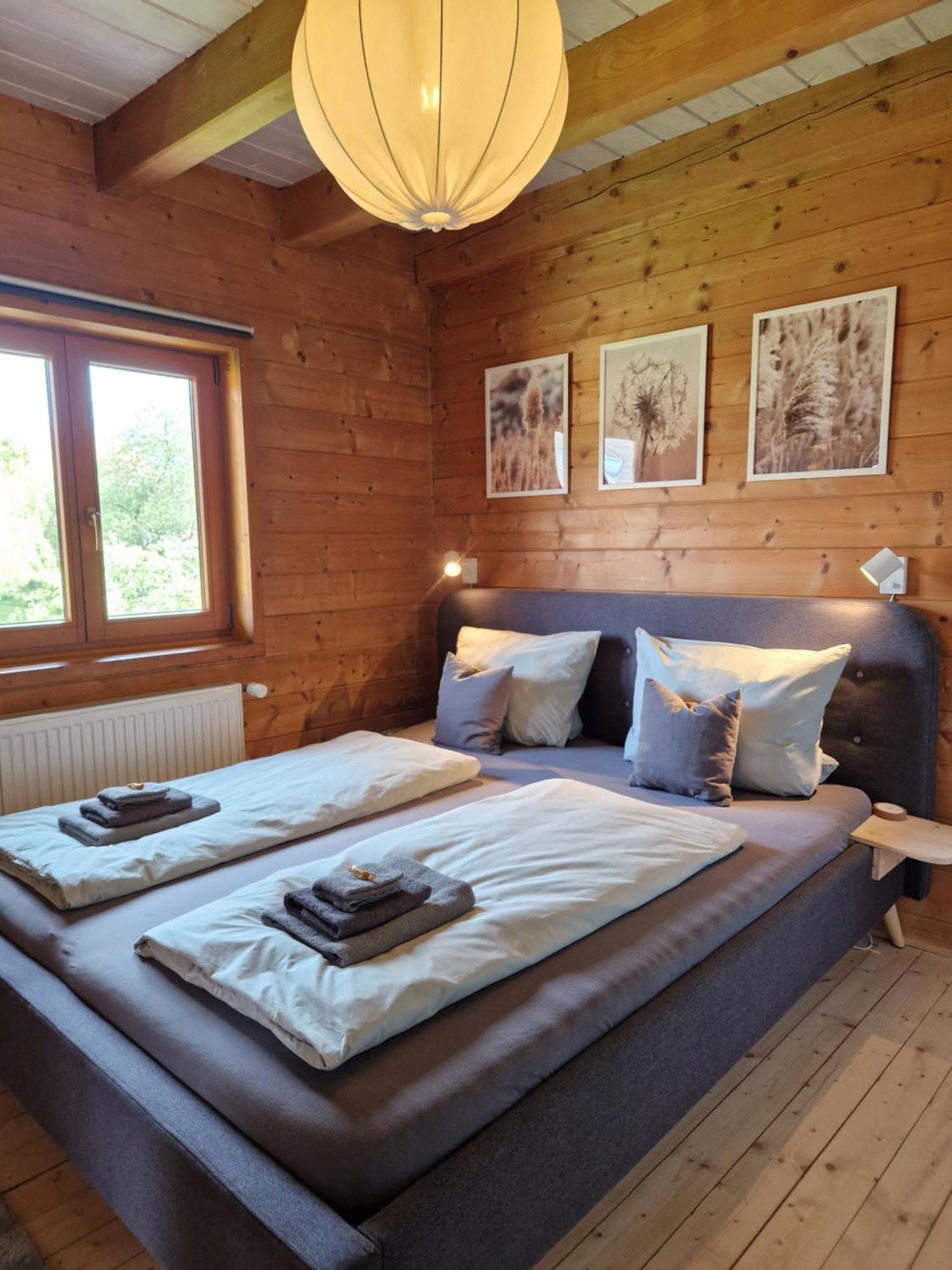 Helle Und Idyllische 2 Zimmer Wohnung Am Rande Von Berlin Exterior foto